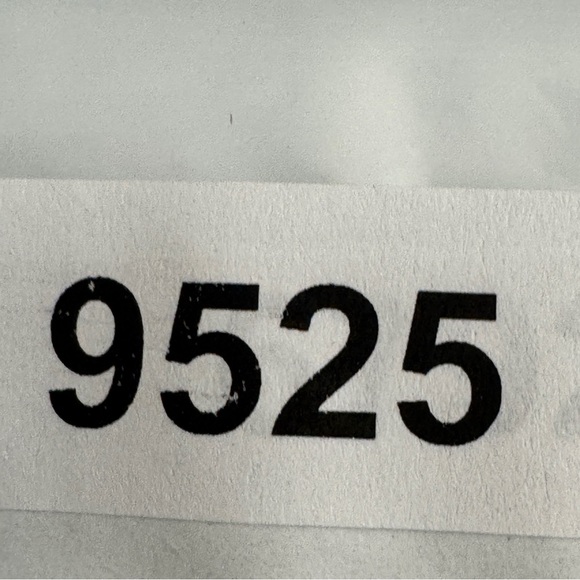 NWT Old Navy Coral Mid Rise Shorts Women’s 2 | 5” Inseam Stretch - Picture 8 of 8